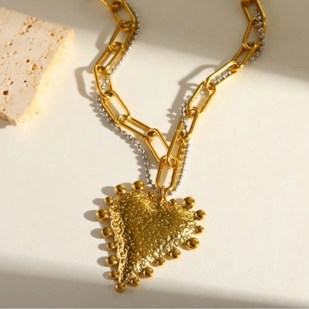 Heart Pendant Double Layered Necklace